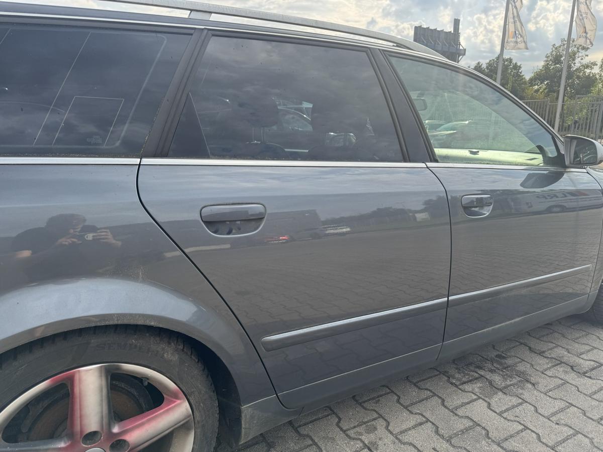 Audi A4 8E original T&uuml;r hinten rechts LX7Z Delfingrau Metallic Kombi Rohbau Bj.2002